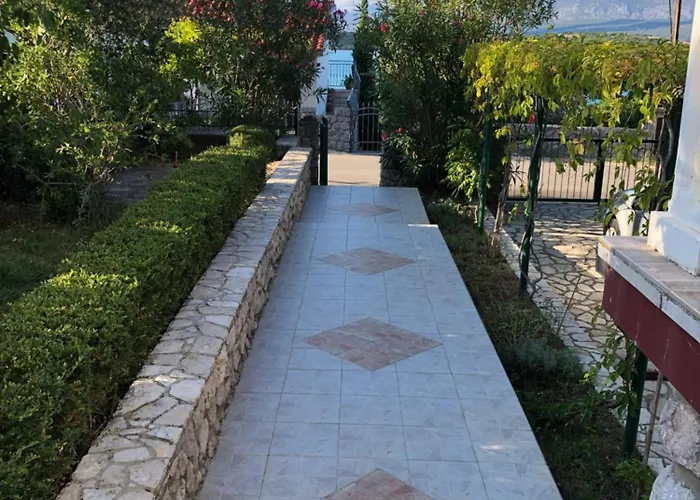 Nika Holiday home